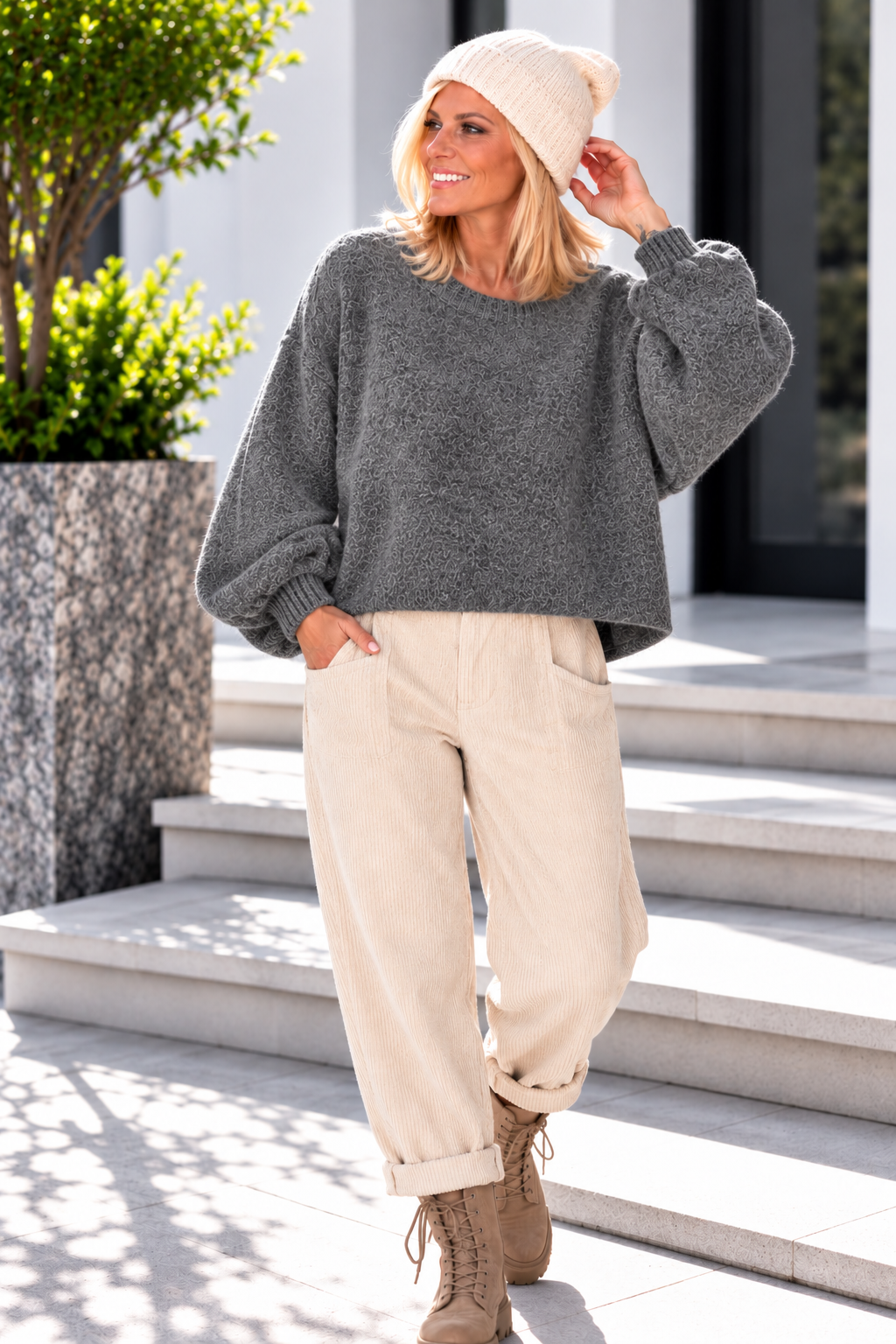 Kuschelig kastiger Pullover - anthrazit