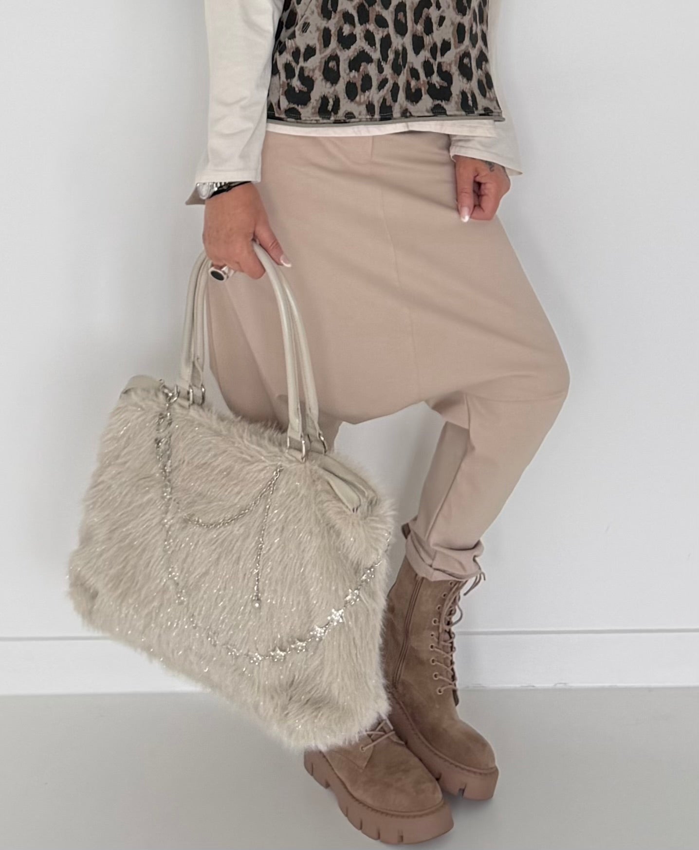 Baggy Hose mit Patten - beige