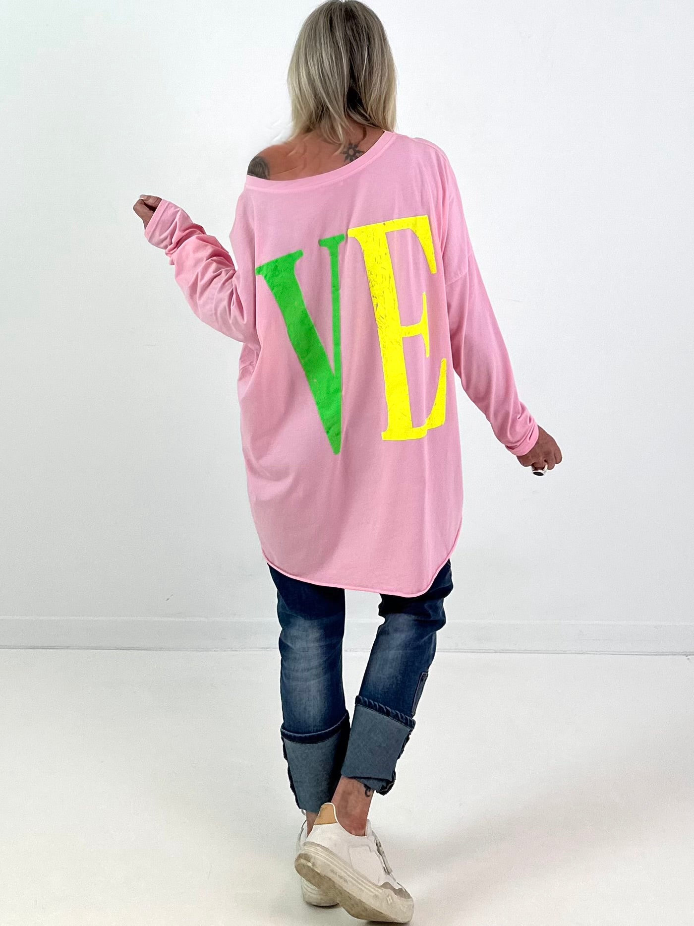 Oversized shirt model "Love Pop" - pink
