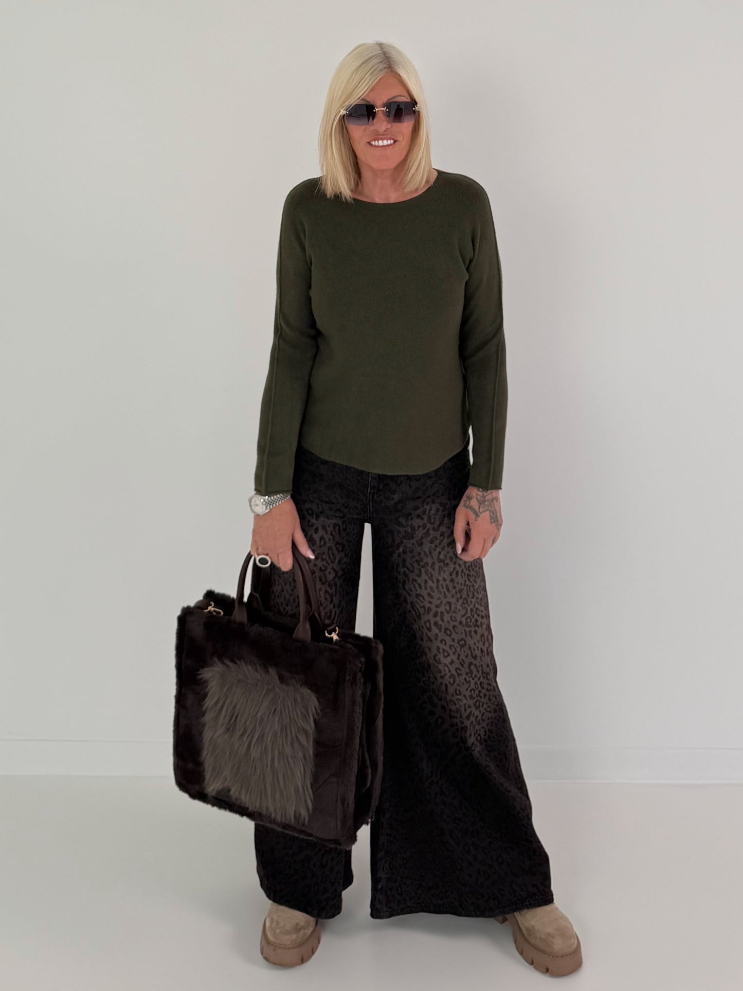 Weicher Basic Pullover - oliv