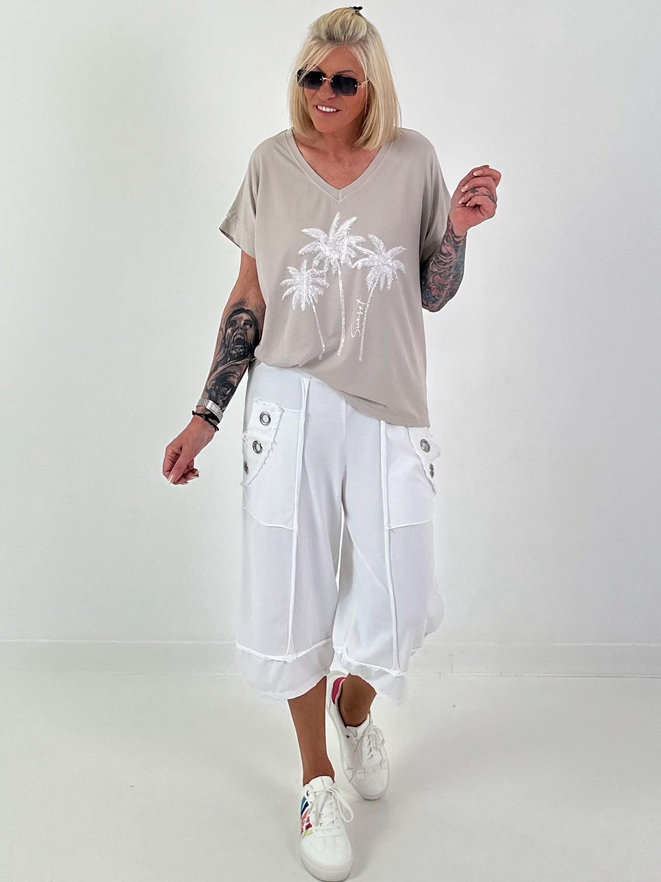 T-Shirt with glitter palm trees - beige