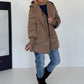 Winterjacke 2 Looks mit Stulpenärmeln und abnehmbarem Strickeinsatz - taupe