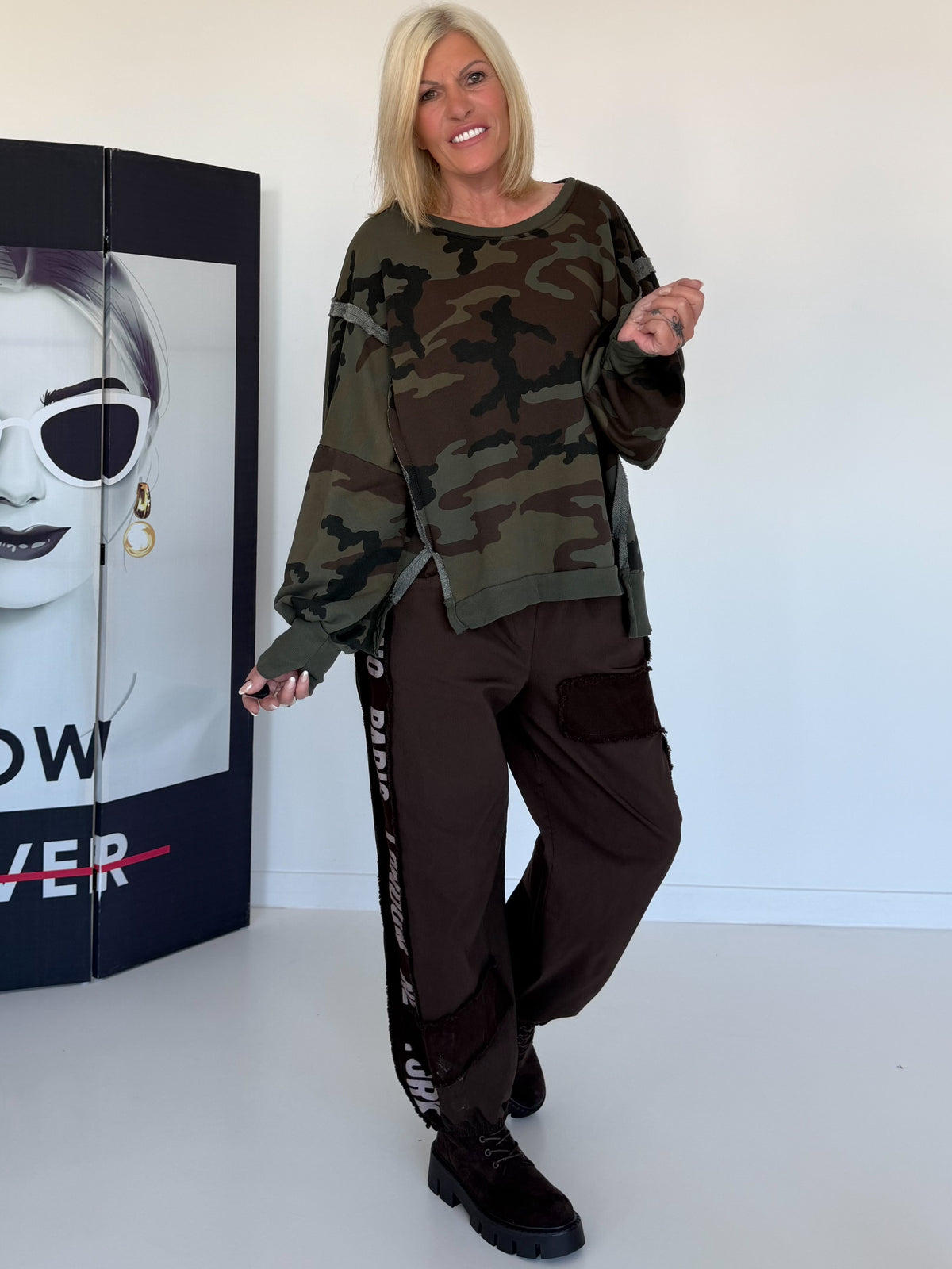 Sweater im Camouflage-Look - oliv-mokka-mehrfarbig