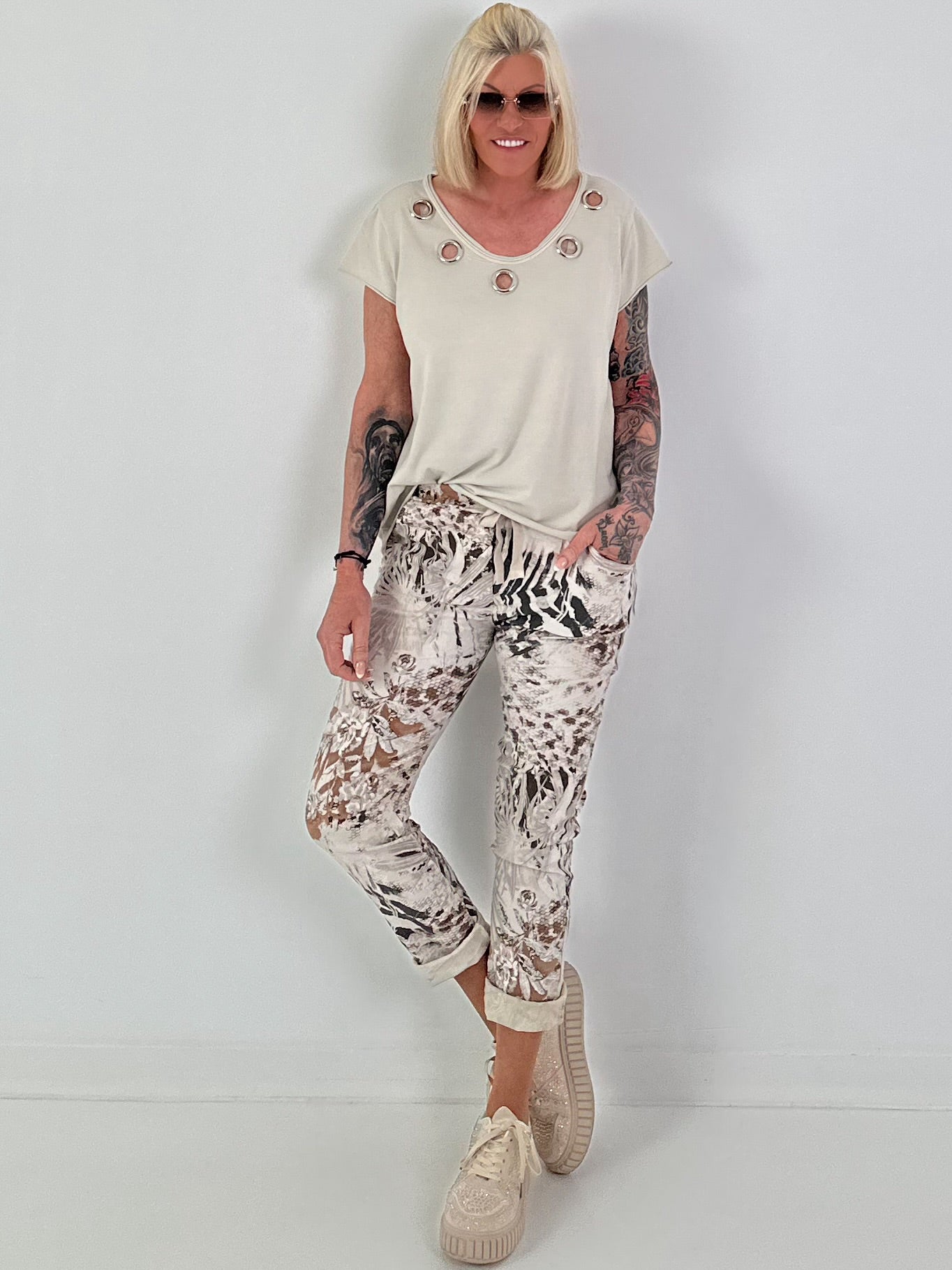 Hose mit All-Over Muster - taupe-mehrfarbig