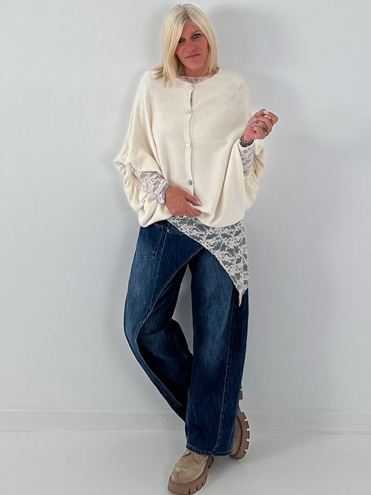 Oversized knit jacket with sophisticated details - cream