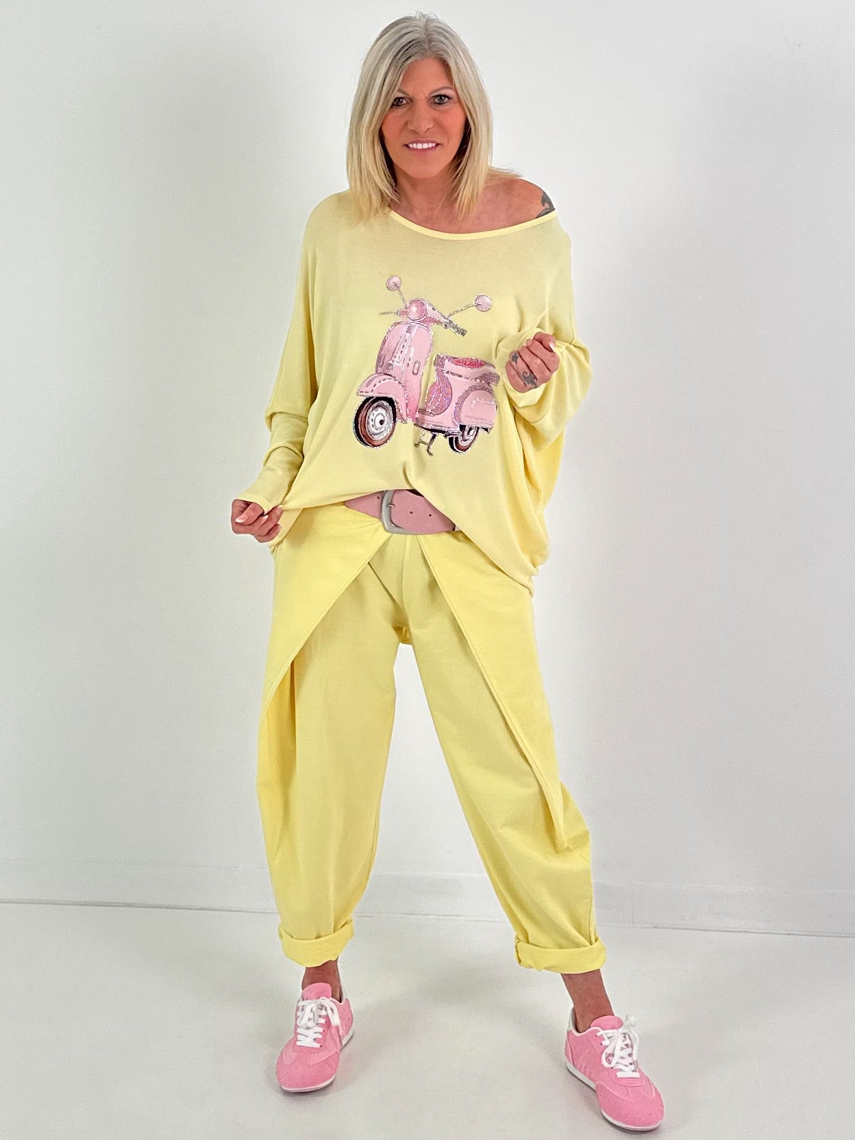 Oversized Pullover Vespa - gelb