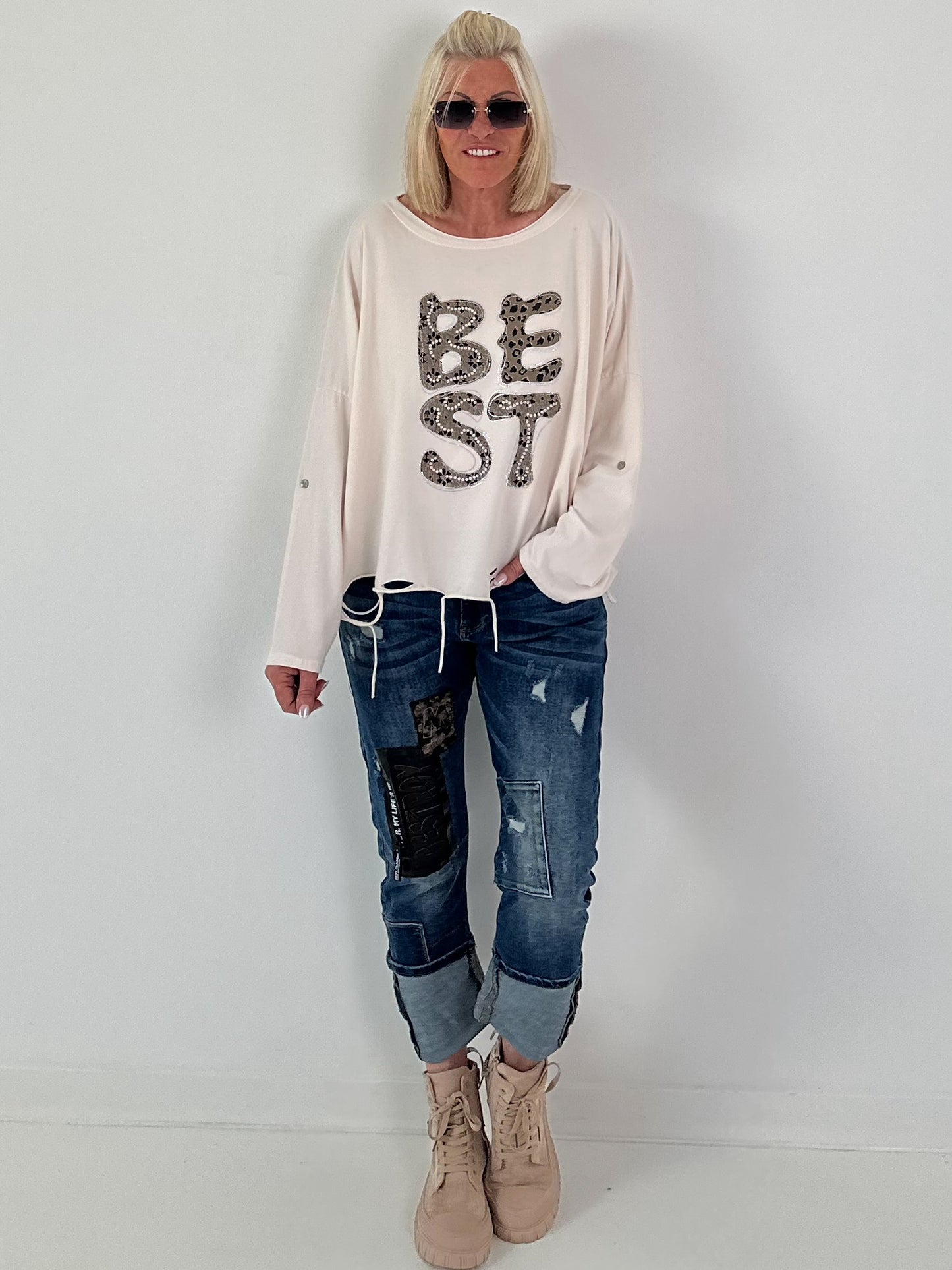 Oversized Sweatshirt mit aufwendigen Details - beige