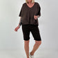 T-Shirt  mit gerafftem Saum - schoko