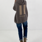 Lässiger Hoodie mit Statement Rückenprint "Pause" - taupe