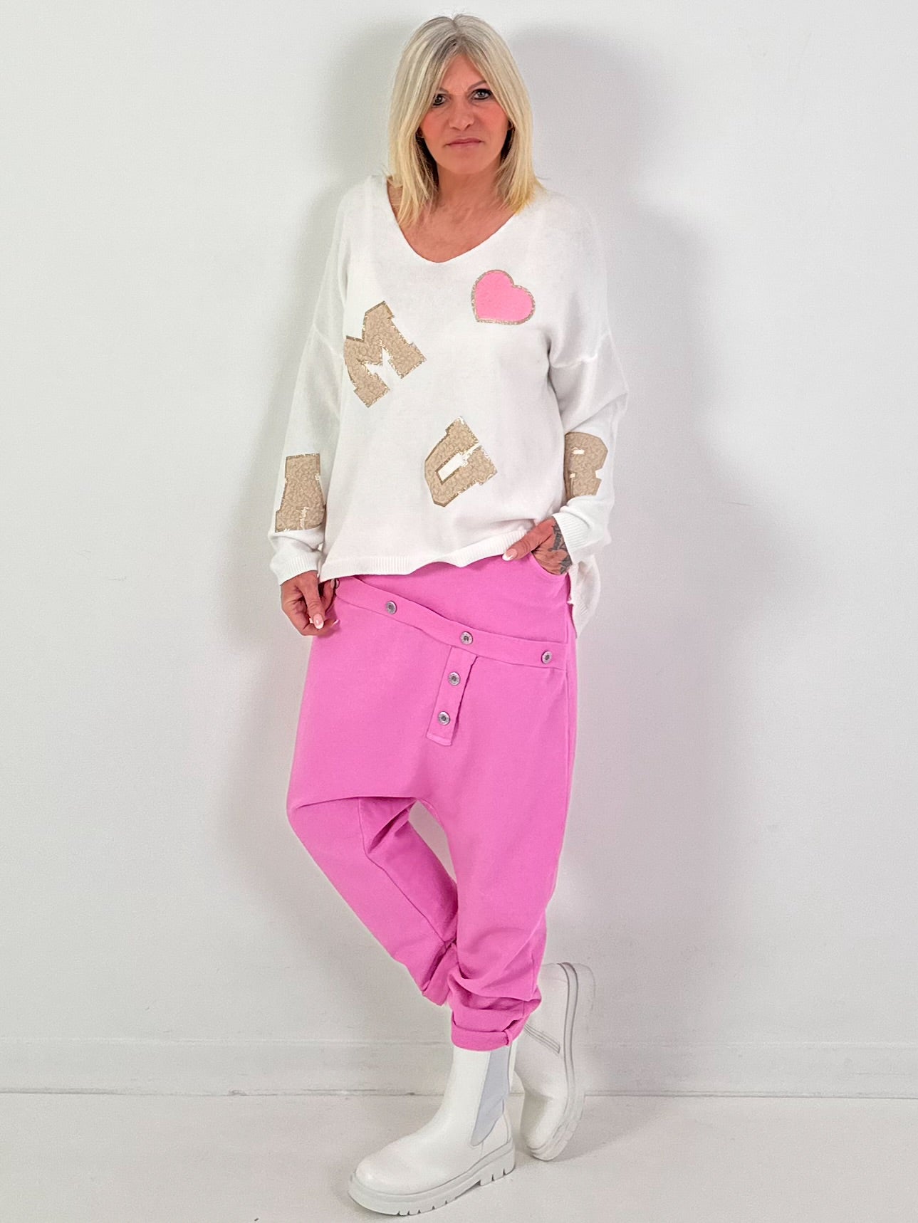 Strickpullover Model "Amour Dreams" - weiss ( lieferbar ab ca. 09.12.25)