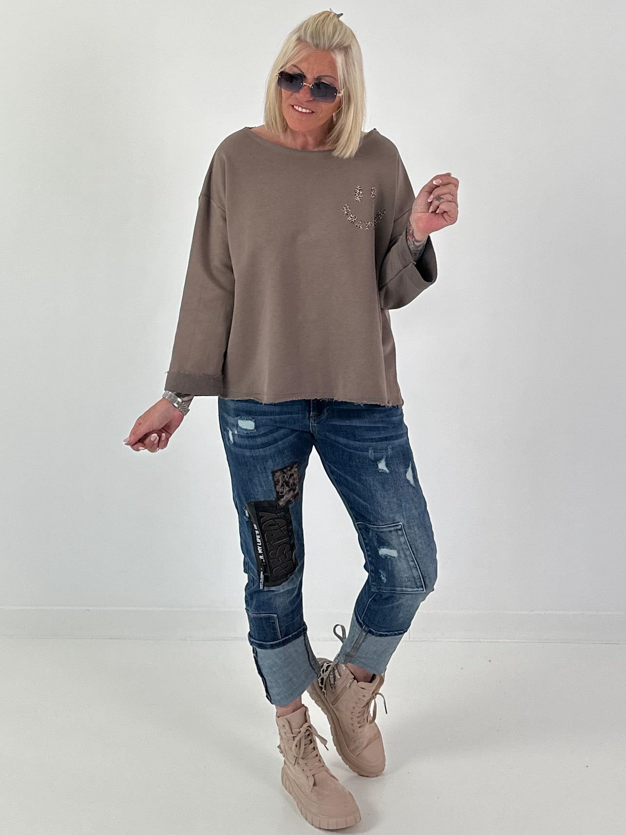 Sweatshirt mit Leo-Print - taupe