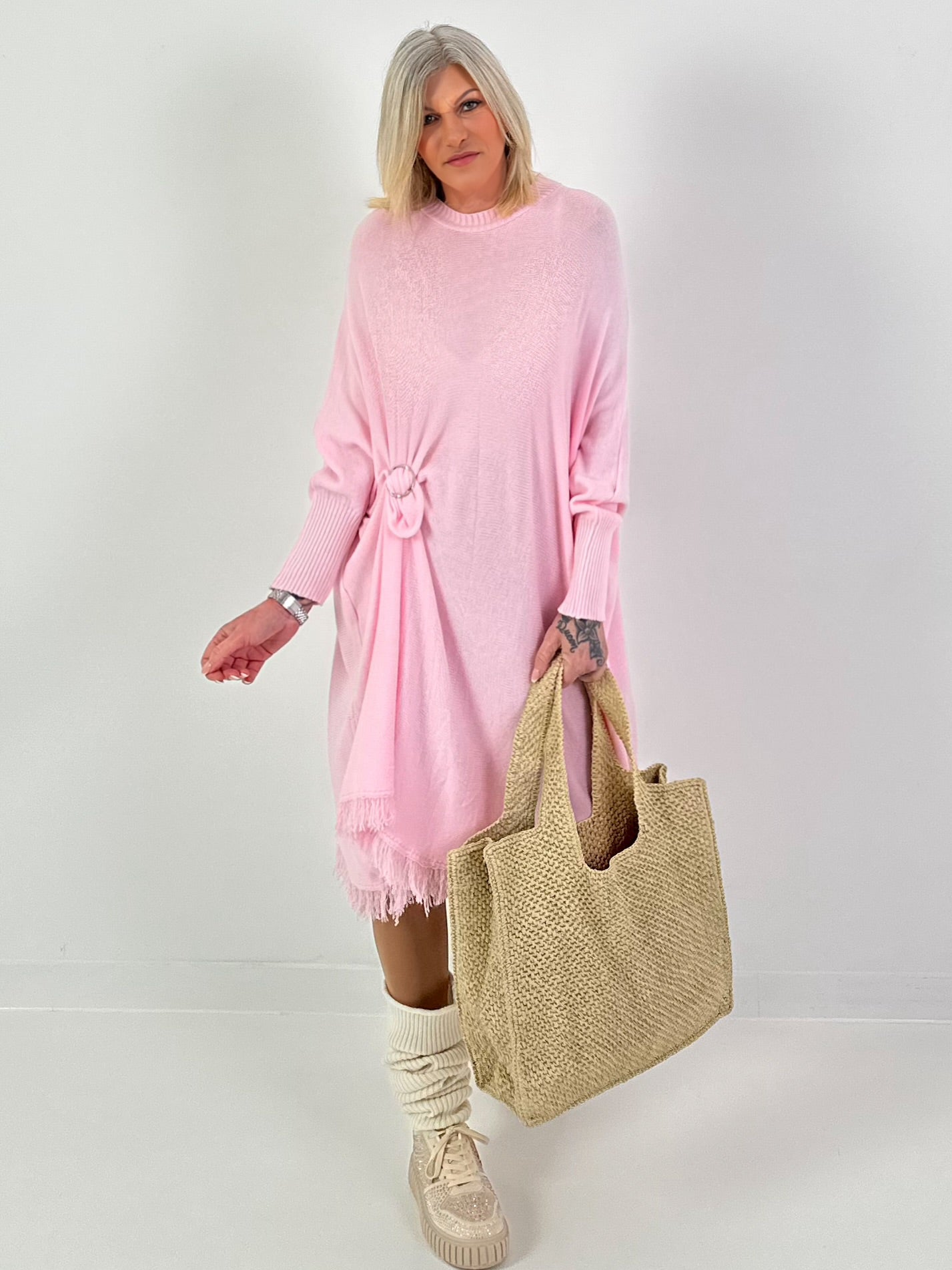 Strickkleid mit Fransen - rosa