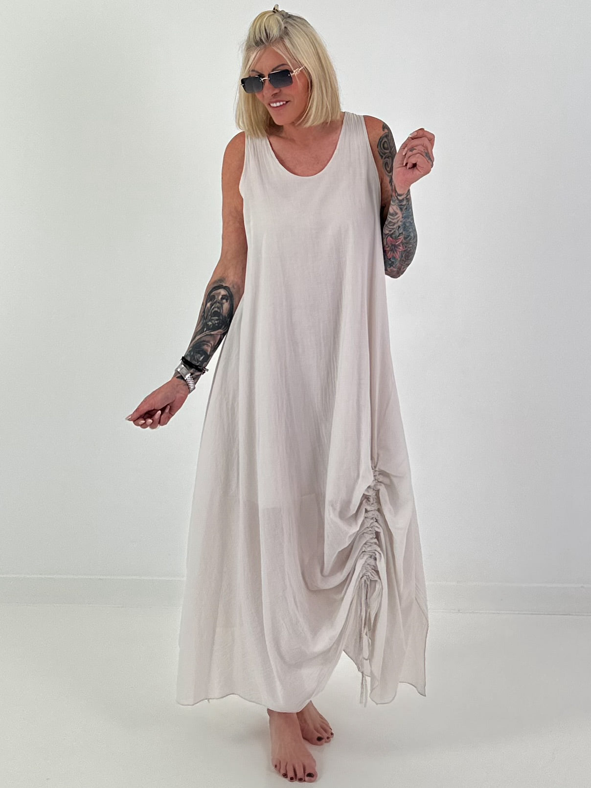 Sommerkleid mit Raff-Detail - beige