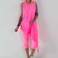 Asymmetrisches Long Top mit Ösen und Jeansdetail - neonpink