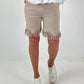 Kurze Hose mit fransigem Abschluss -beige