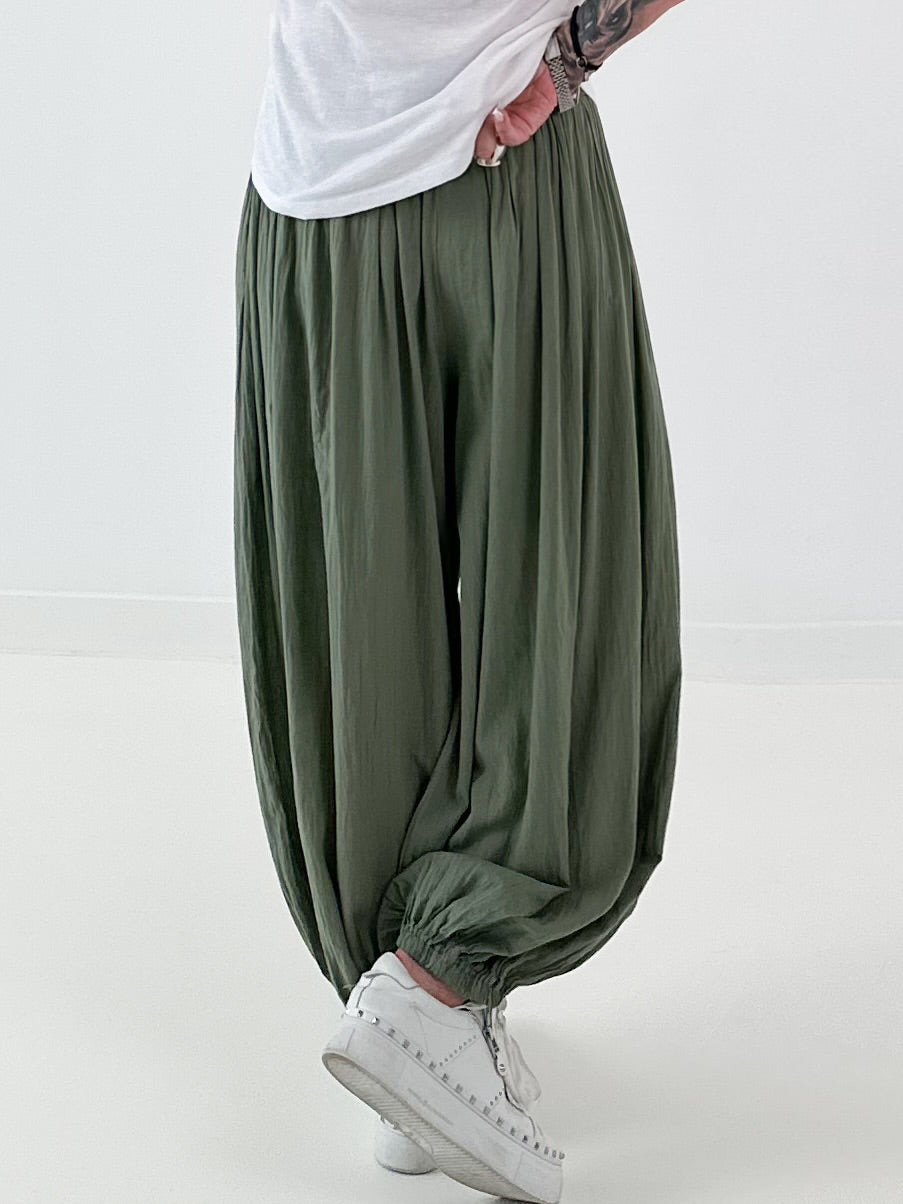 Light harem pants - olive