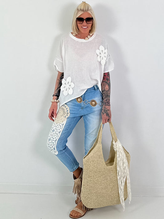 Leinen Shirt mit aufgesetzten Häkelblumen - weiss