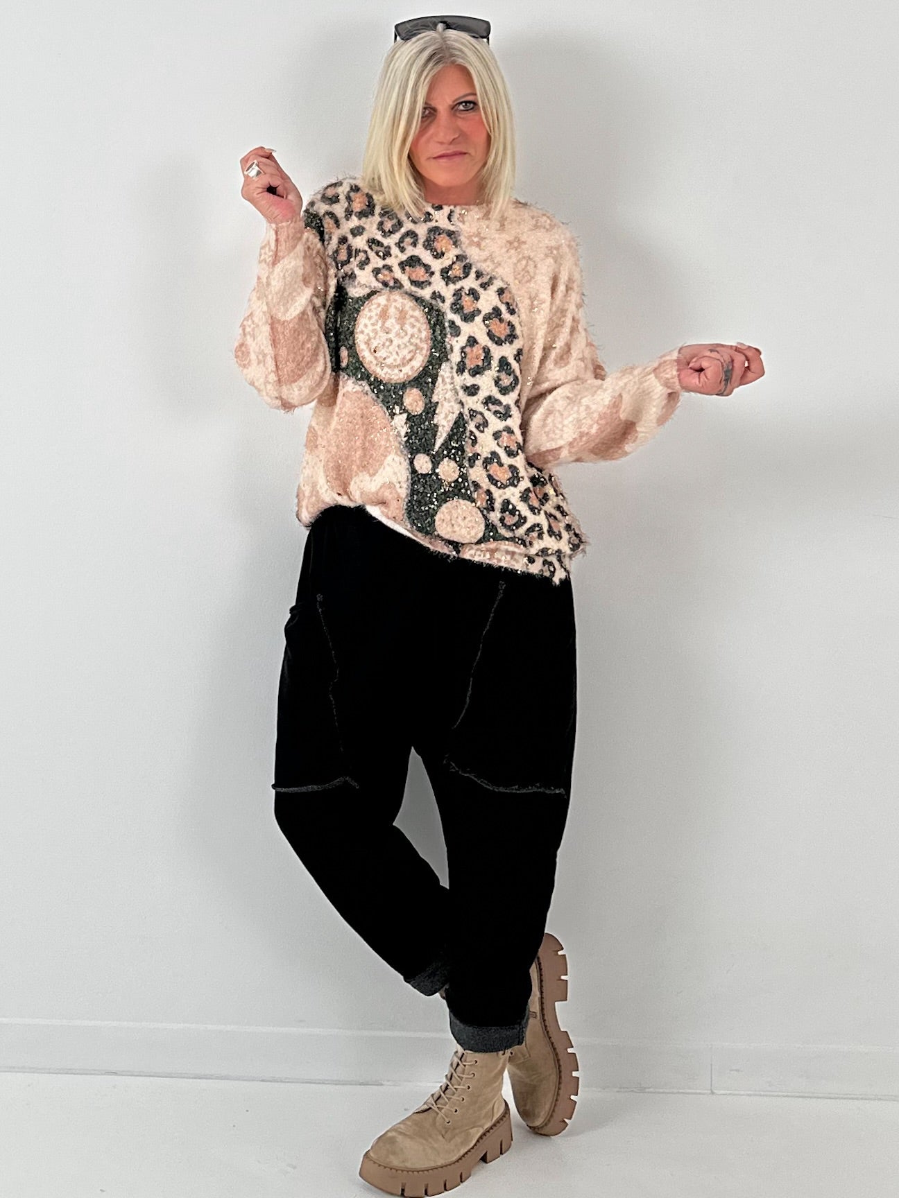 Sweater model "Glam Smile" - beige-multicolored