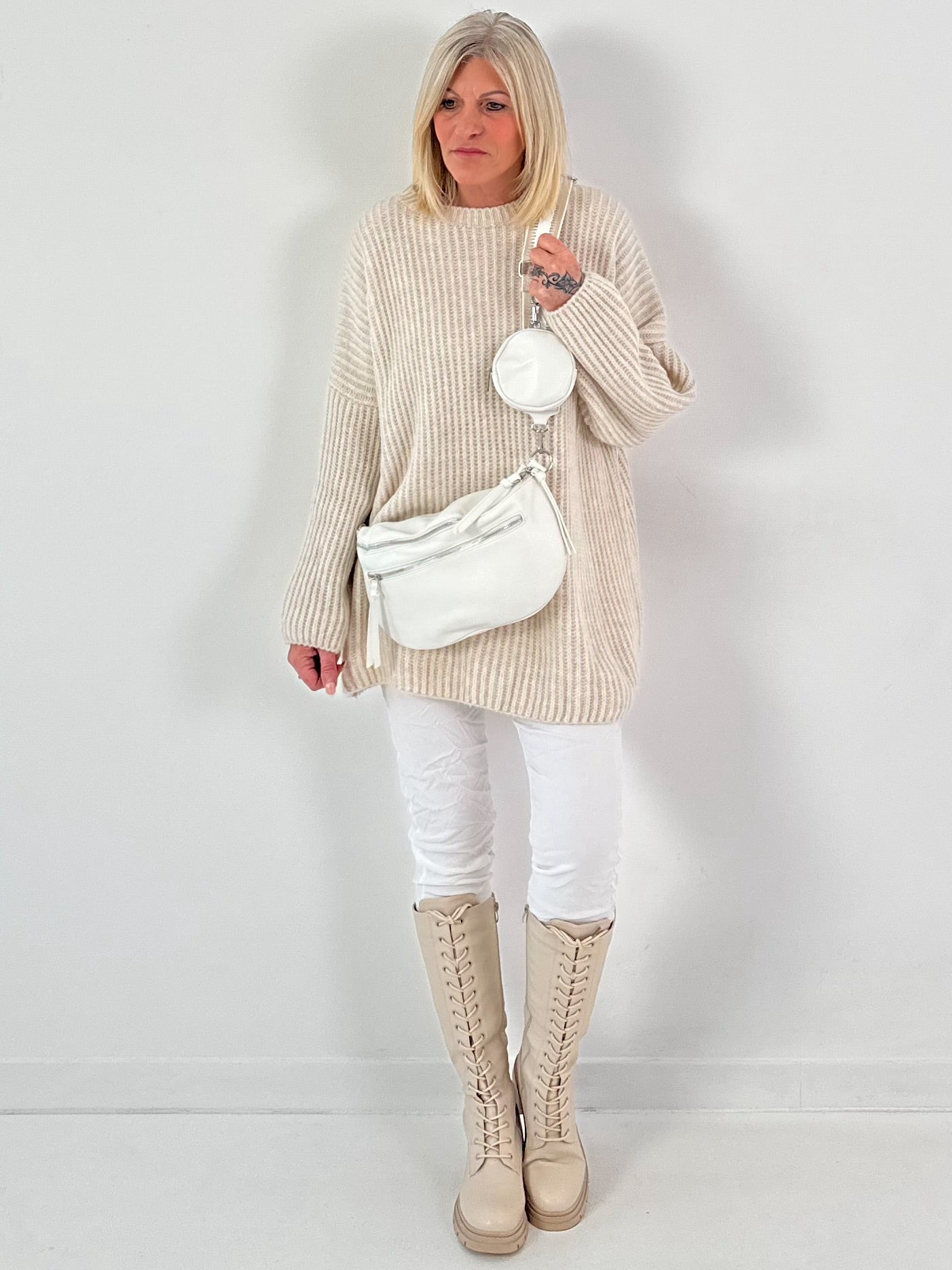 Crossbody bag in leather look, model "The Edit Bag" - white