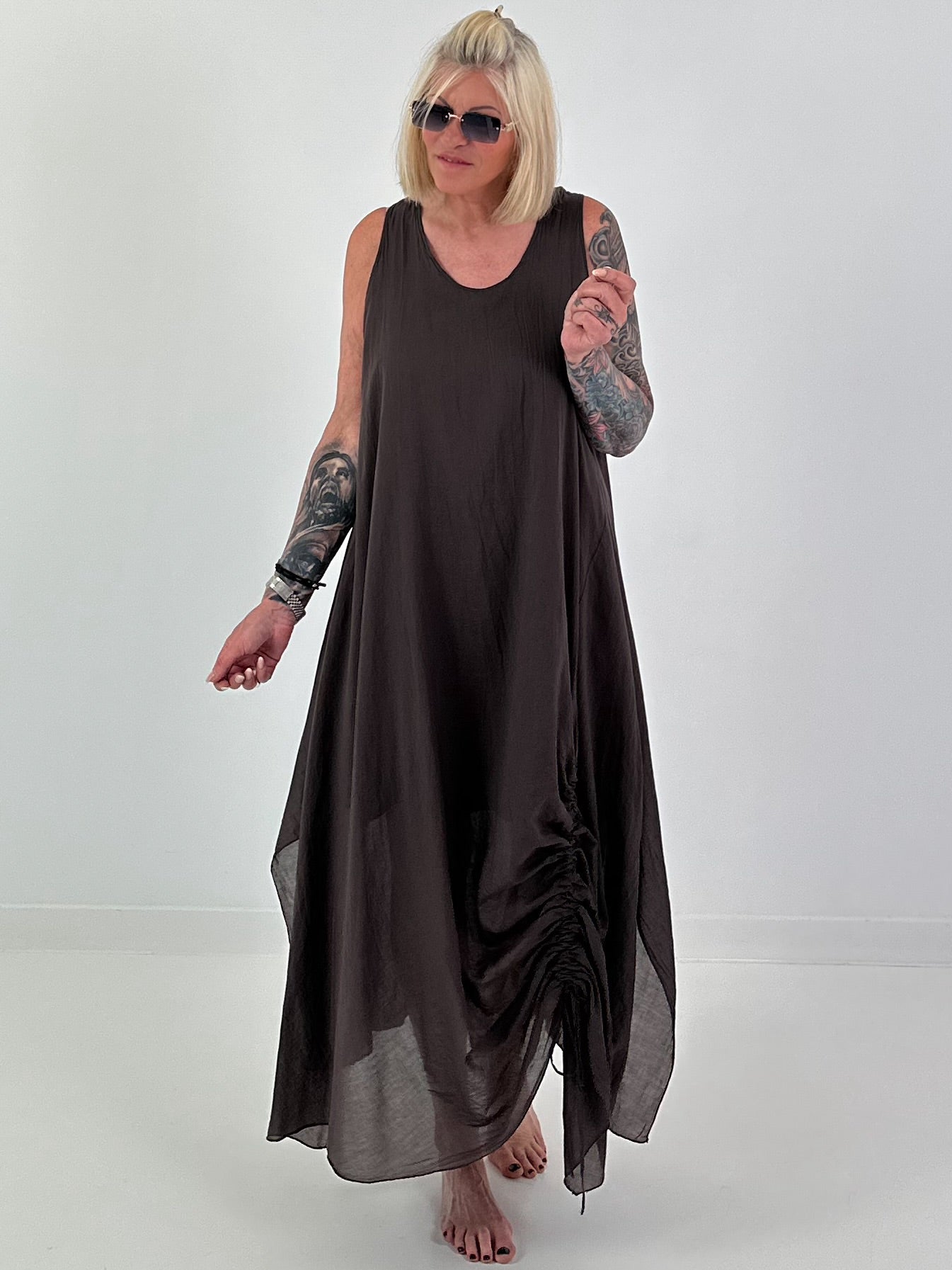 Sommerkleid mit Raff-Detail - schoko