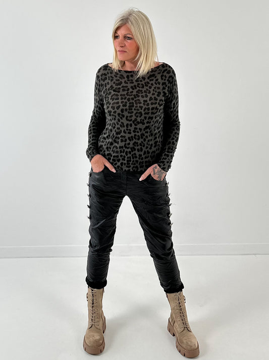 Softes Leo Basic Shirt Modell "Wild Skin" - braun