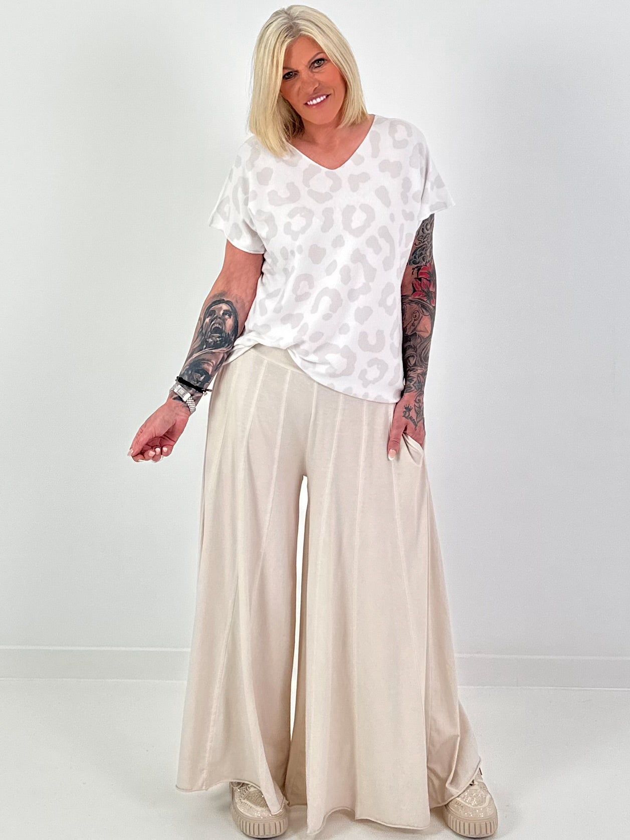 Fine-knit T-shirt Leo - white-beige