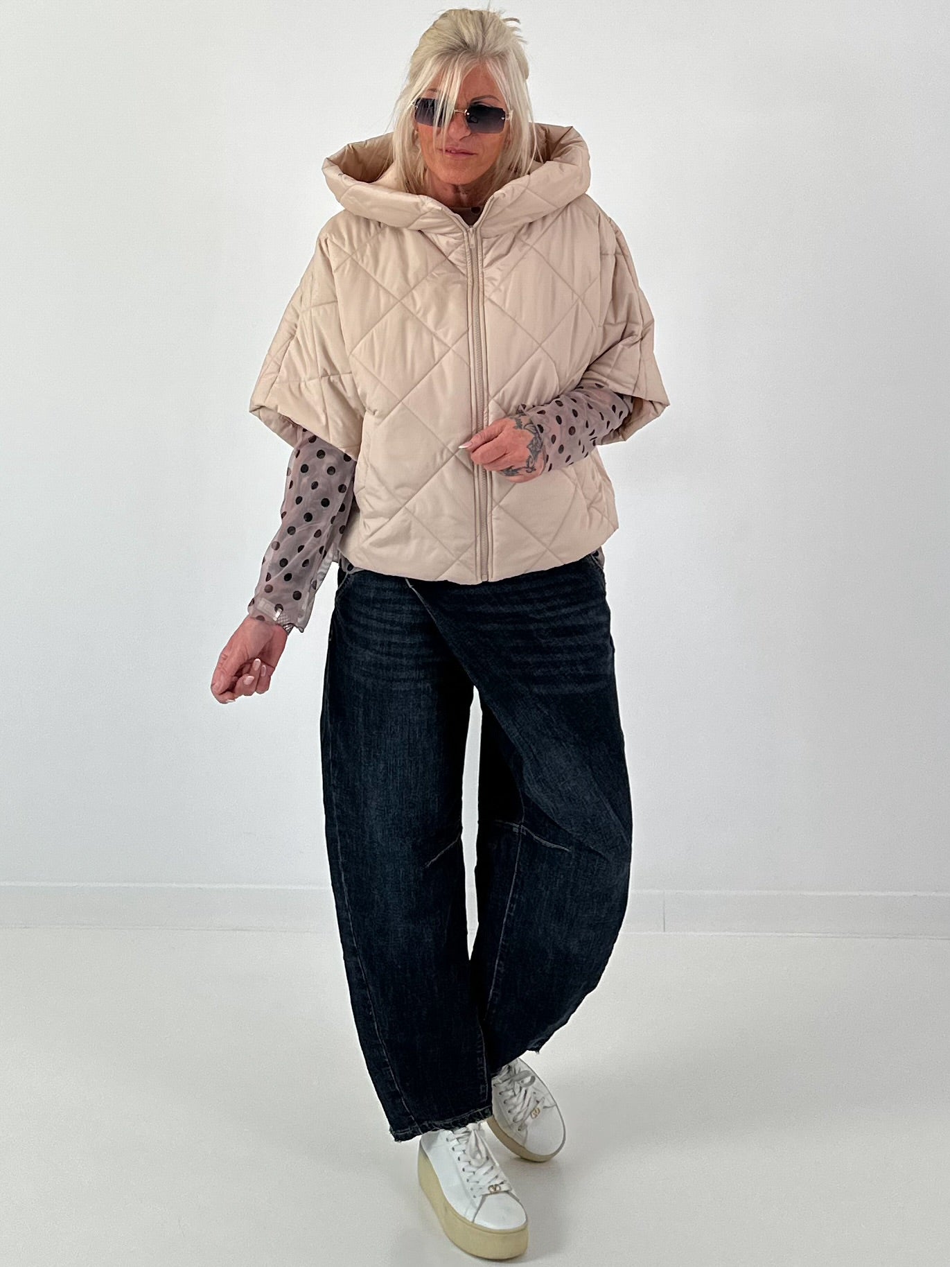 Jacket with XL collar and hood - beige