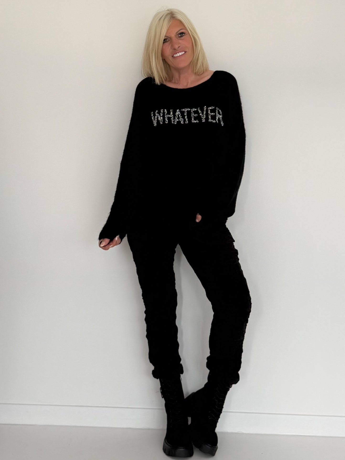 Zachte trui Whatever - zwart