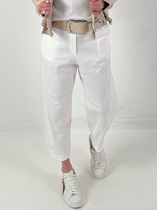 Ballonhose mit asymmetrischer Naht - weiss