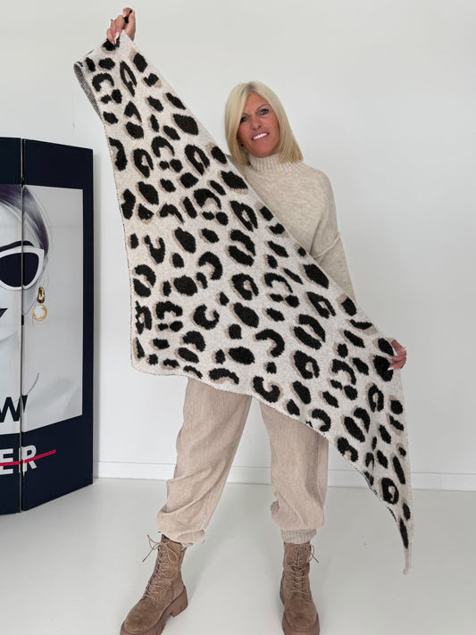 Cuddly Triangle Scarf - leopard-beige-multicolored