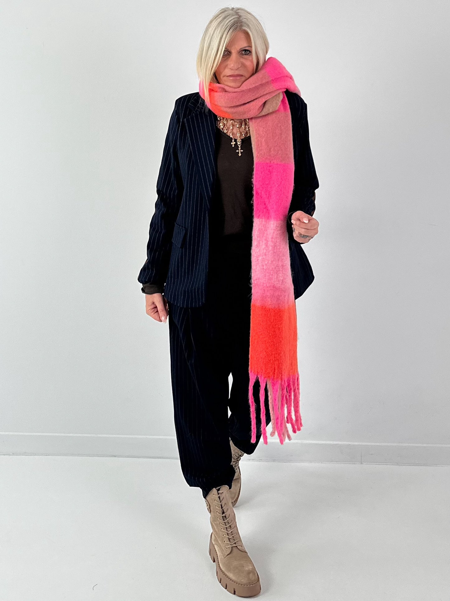 Blazer Modell "Office Out" - nachtblau