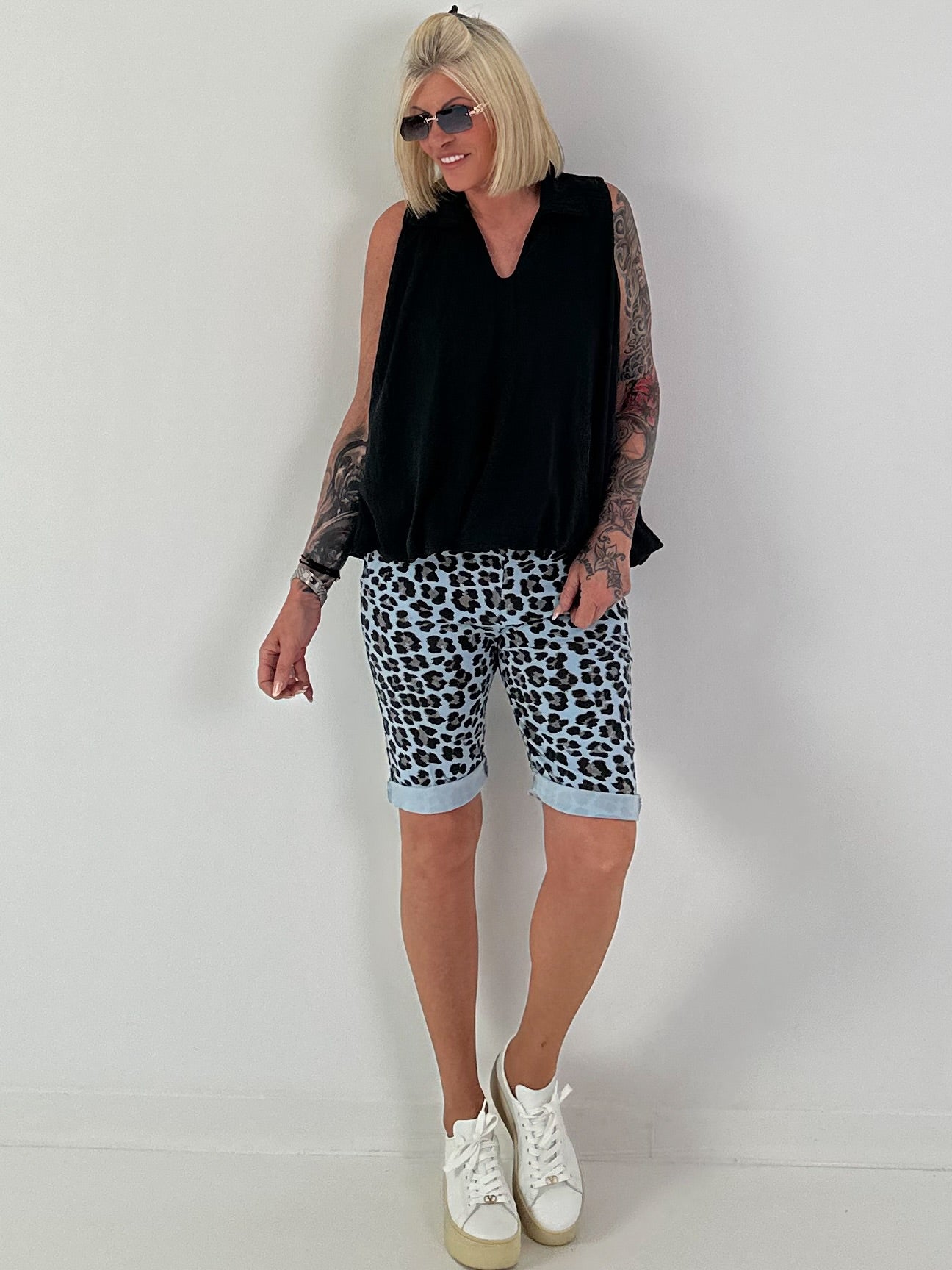 Ballon Blusen Top mit V-Neck - schwarz