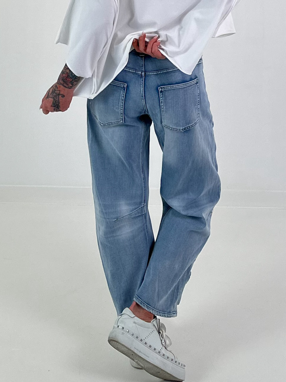 Jeans mit Ösen - denim