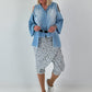 Jeanshemd mit Cold Shoulder und fransigen Abschlüssen - hellblau