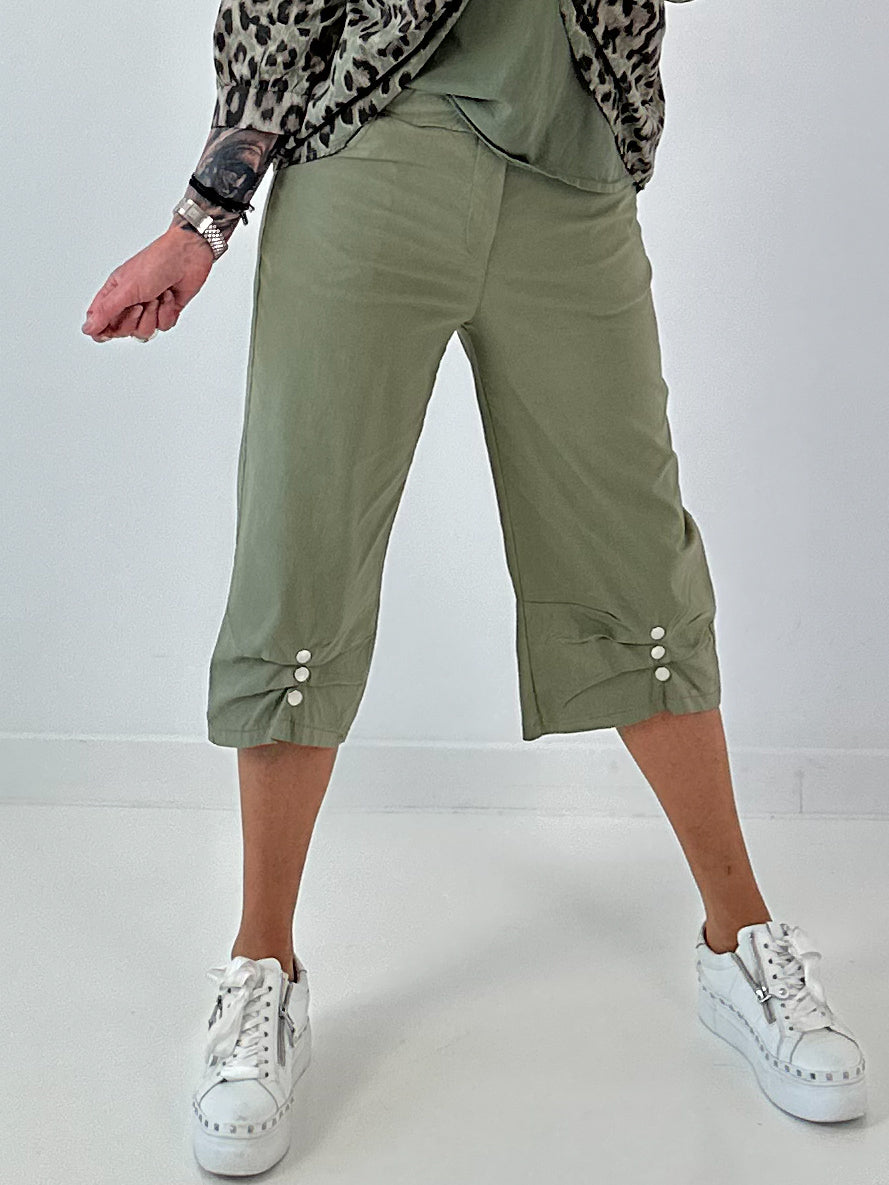 Hose mit Druckknöpfen Details- khaki