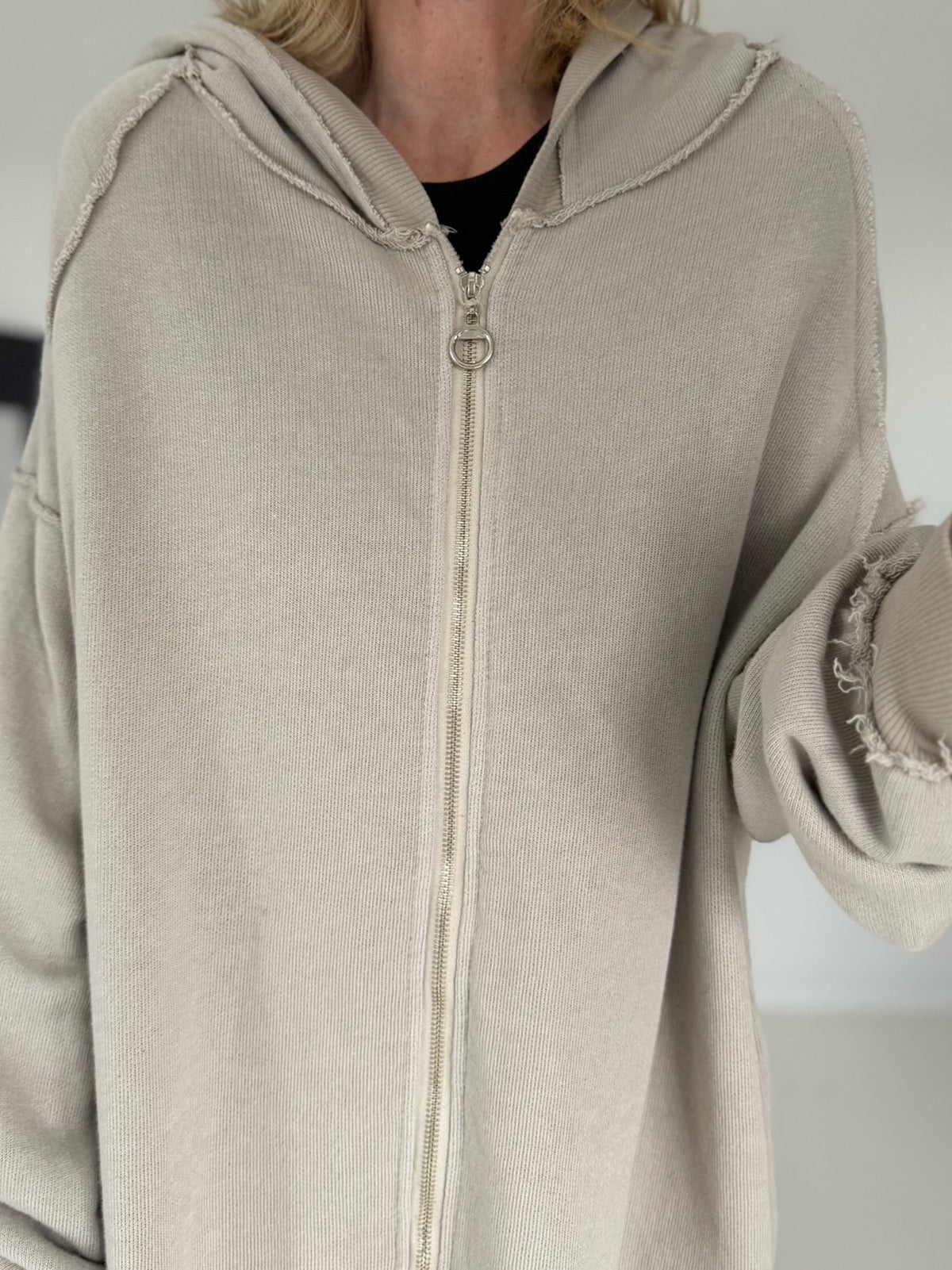 Oversized Long-Sweatjacke im Used-Look - beige