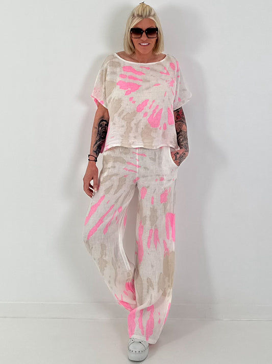 Short Linen Shirt with Tie-Dye Pattern - white-neon pink-beige