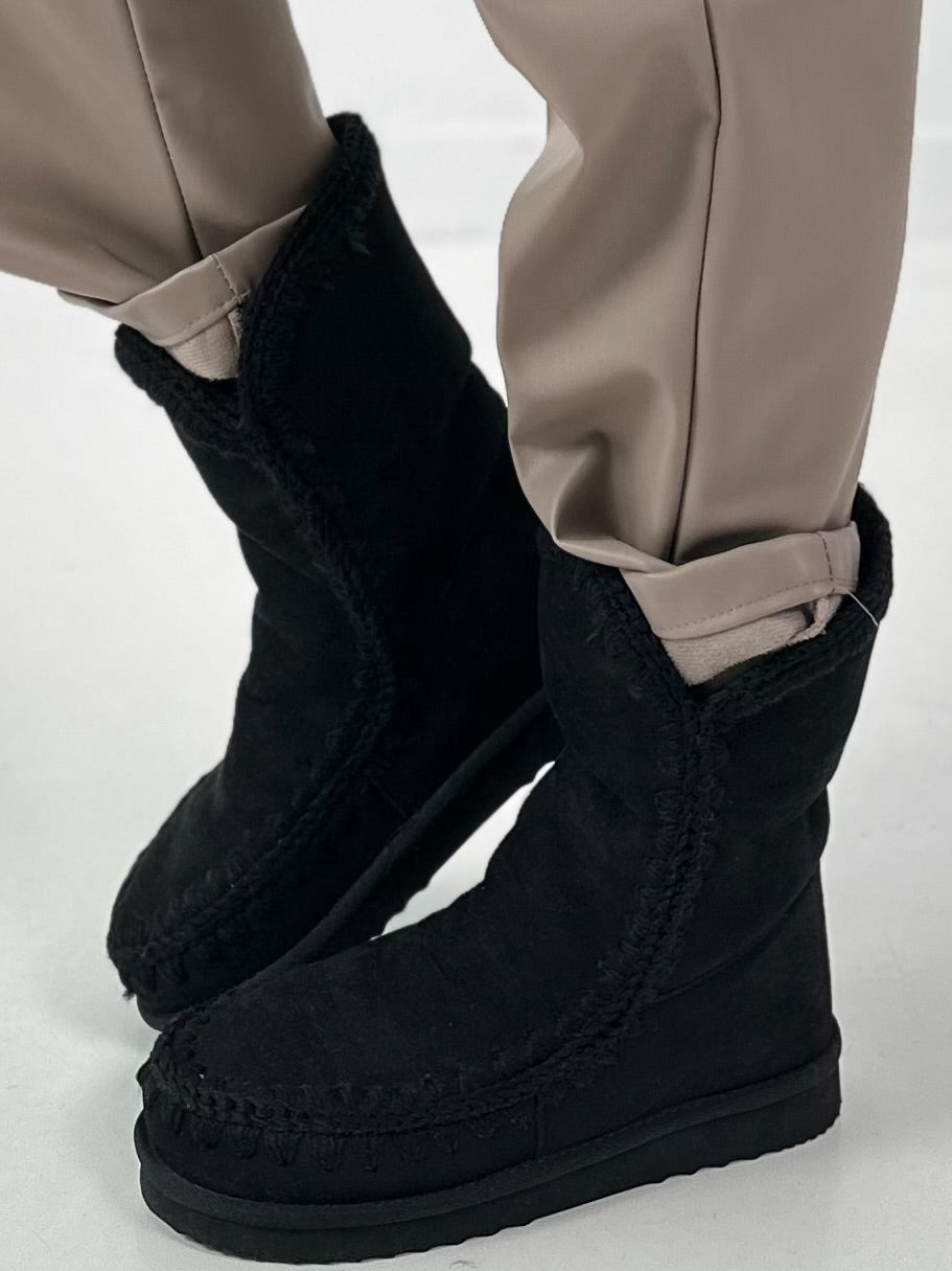 Bootie model "Urban Nature" - black