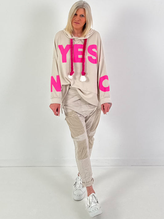 Oversized Hoodie Modell "YES-NO" - beige ( lieferbar ab 15.01.25)