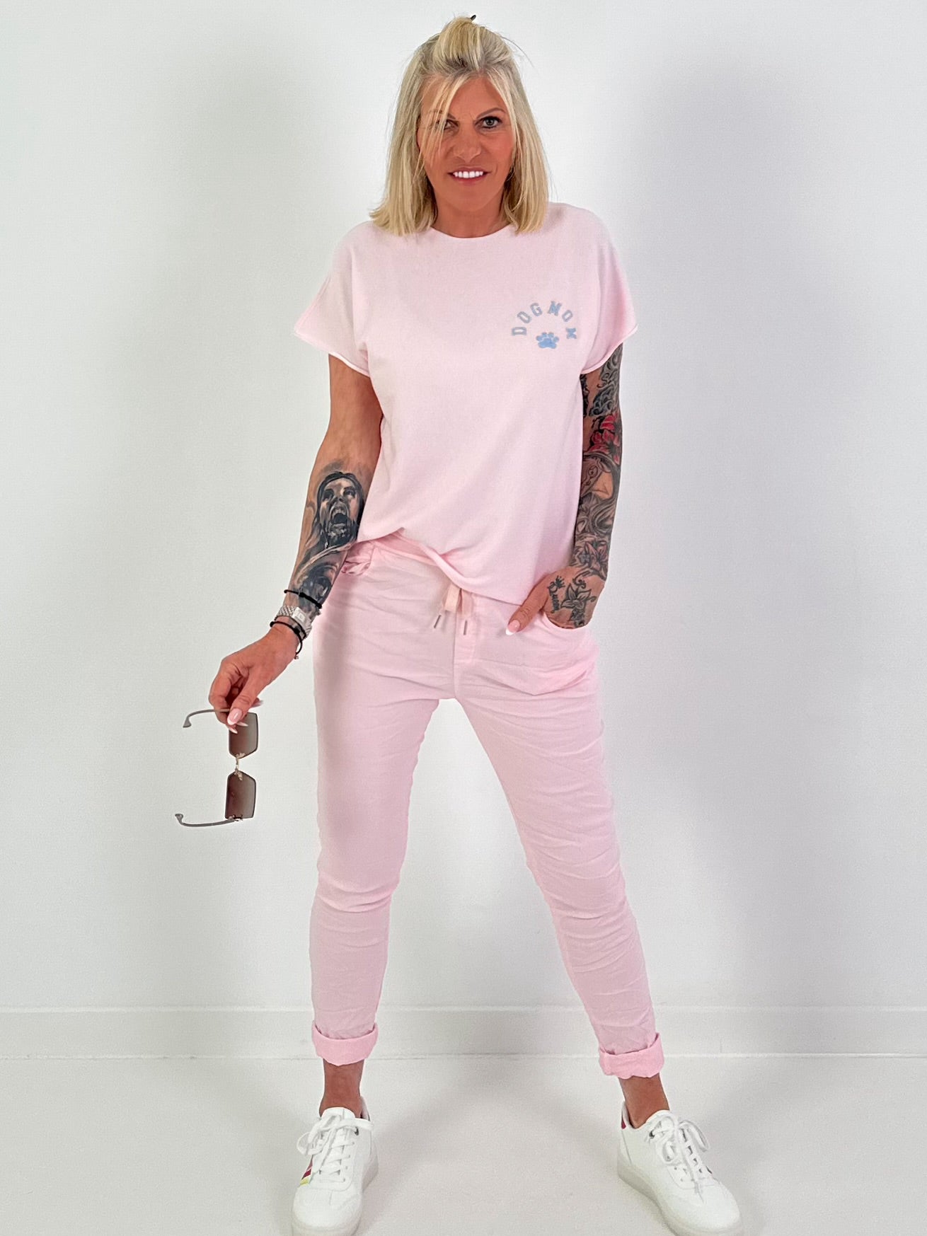 Fine Knit Dog Mom Shirt - Pink