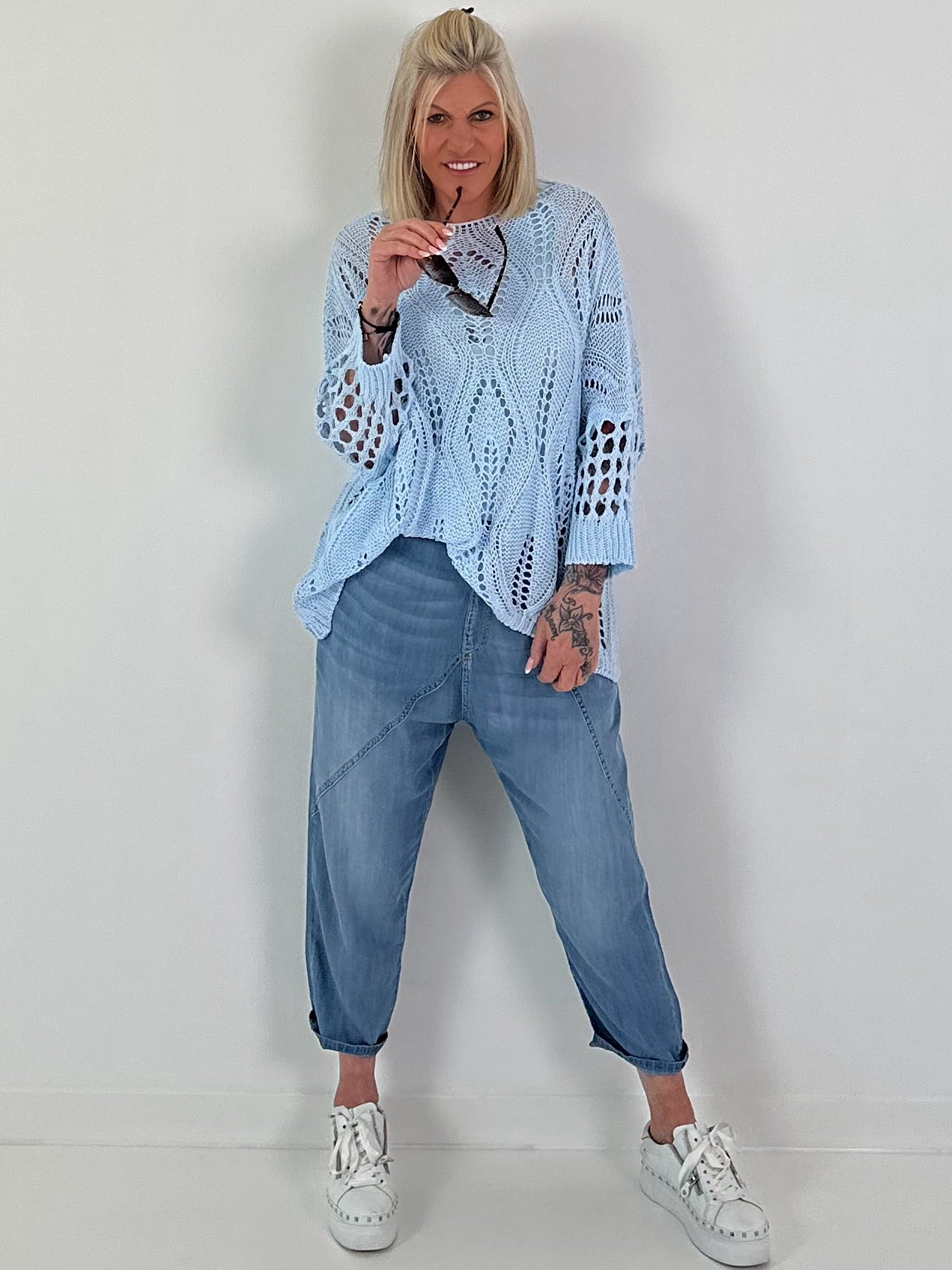 Häkelpullover mit Muster - hellblau