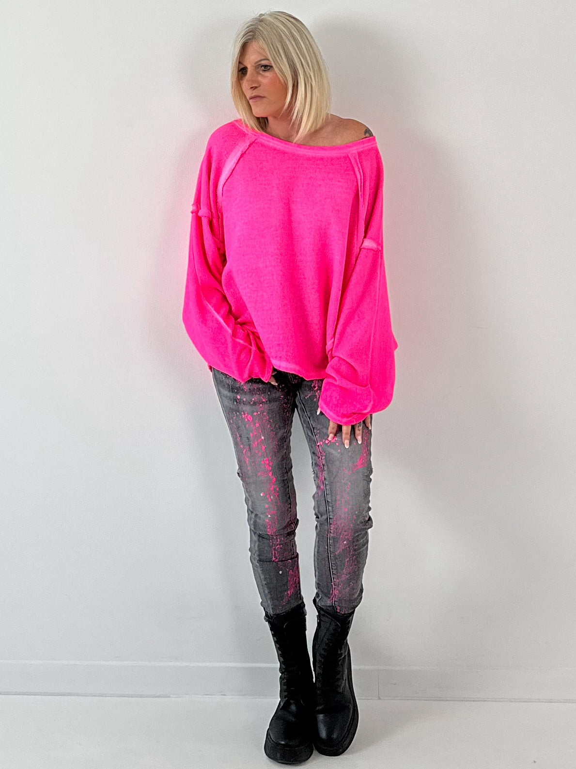 Oversized sweatshirt model “Glow Up” - neon pink