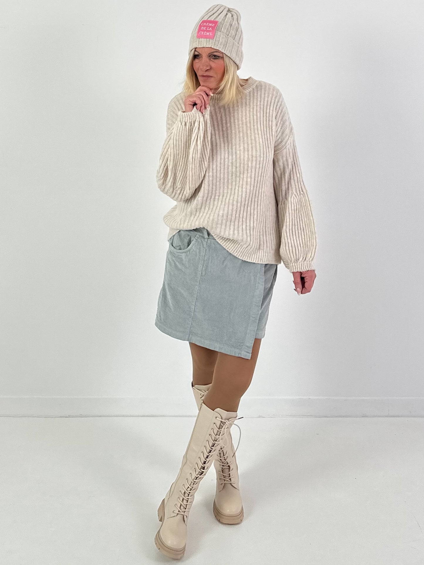 Rokje/short model "Skorty" - lichtgrijs