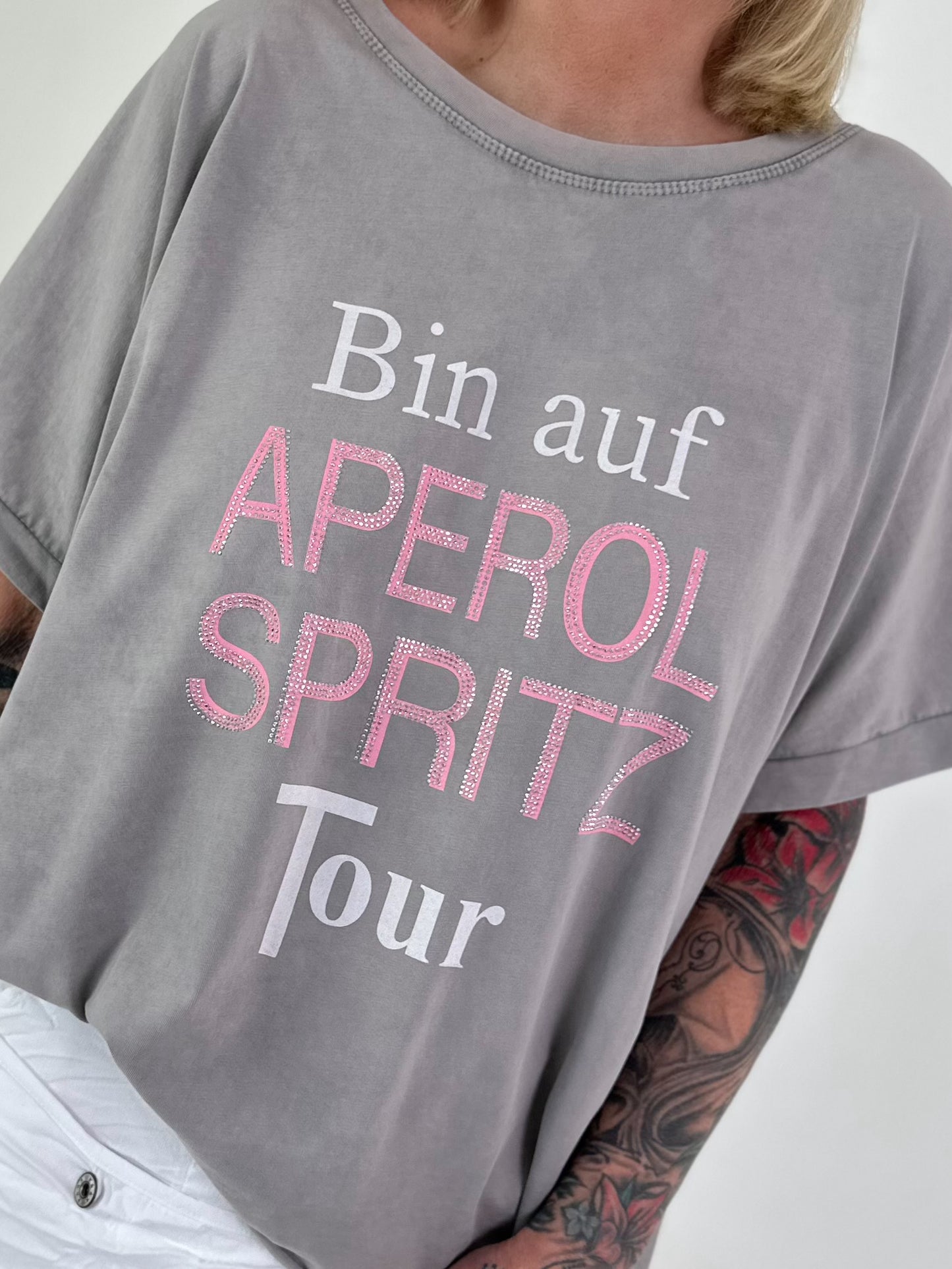 Oversized T-Shirt on Tour - grau
