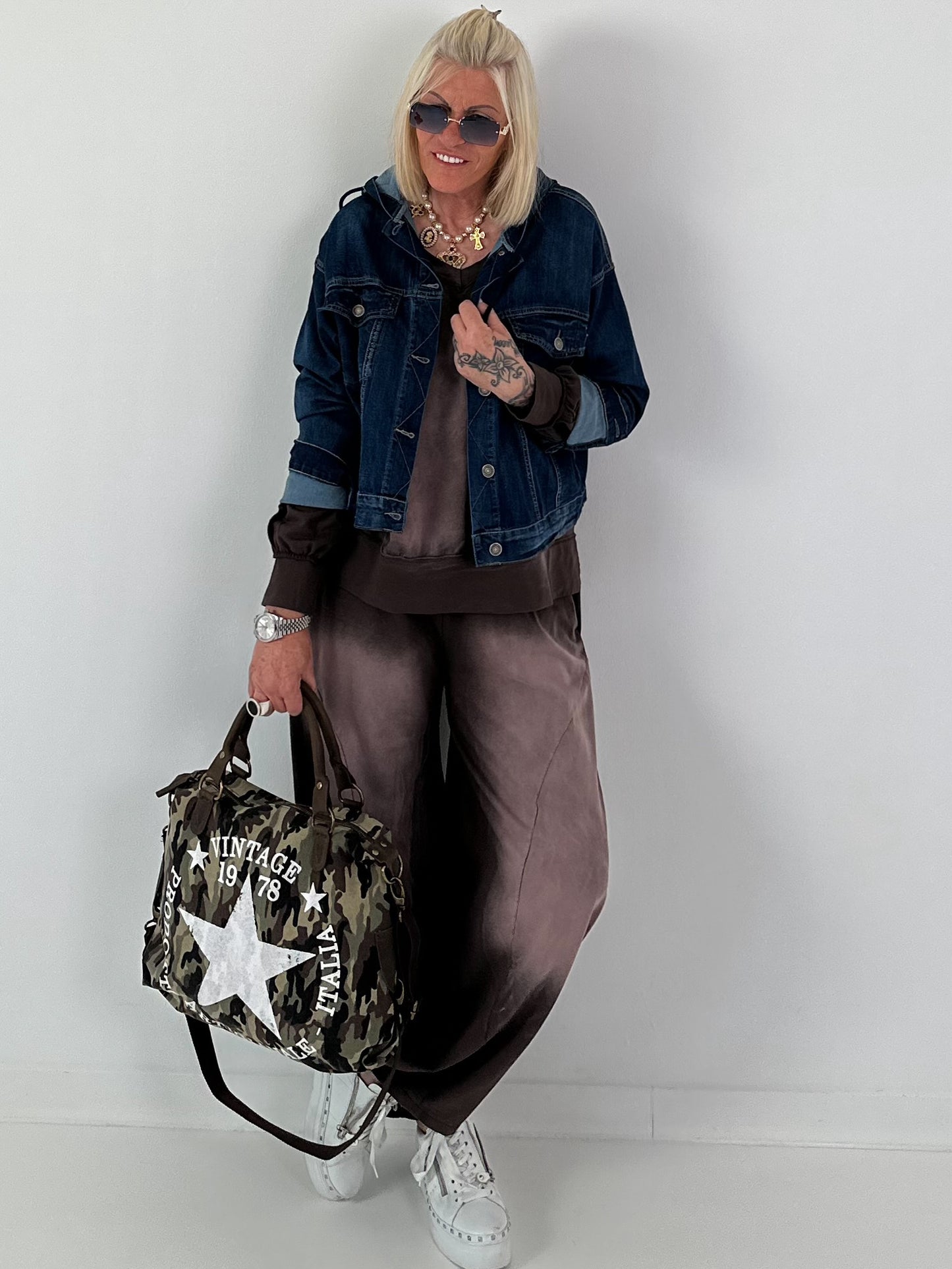 Lässiges Sweatshirt im Used-Look - mokka