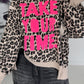 Oversized Sweater im Leoprint mit Schriftzug - beige