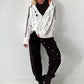 Stylische Sweatshirt Jacke mit großem Rückenpatch Dog - weiss