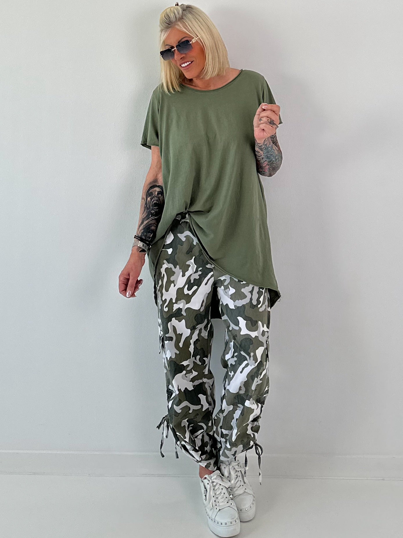 Oversized T-Shirt - oliv