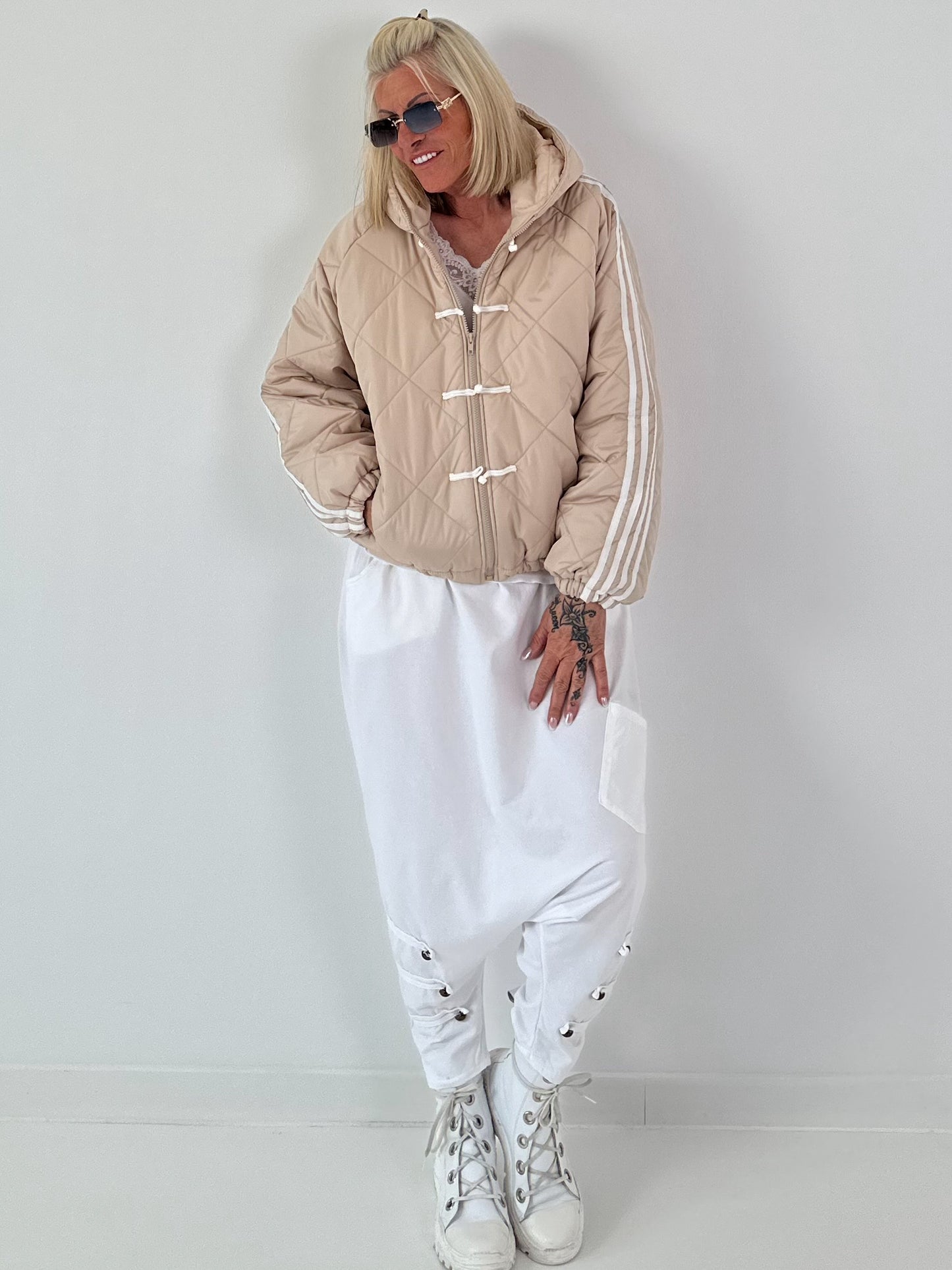 Bomberjacke mit Kapuze - beige