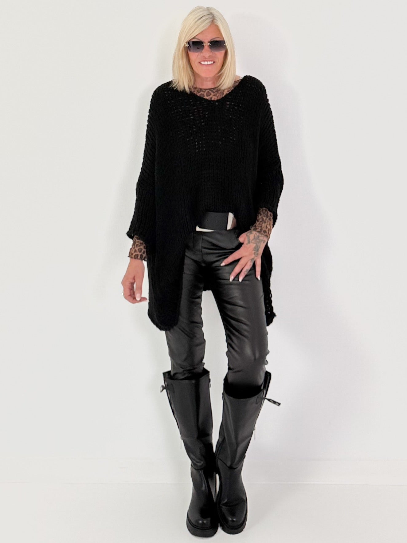 Soft Oversized Chunky Knit Jumper - black